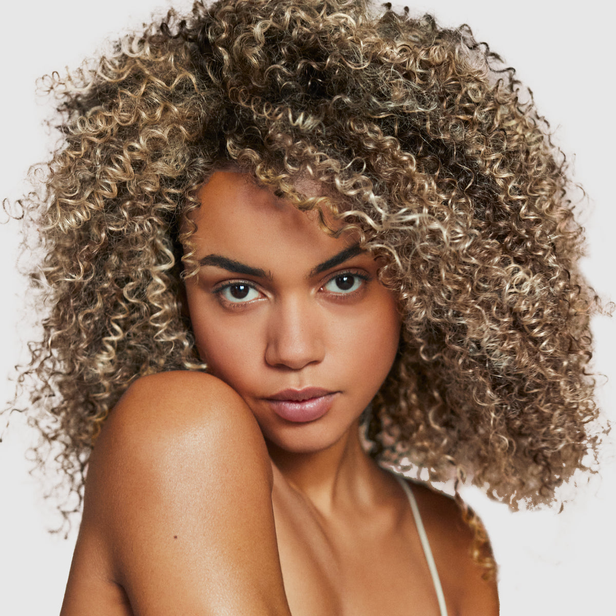 Ulei pentru par blond Kerastase Blond Absolu Huile Cicagloss 30ml