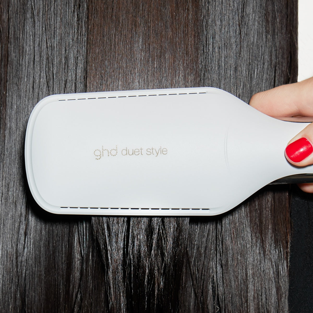Placa de par profesionala cu aer cald 2-in-1 pentru uscare si coafare GHD Duet Style, Alb