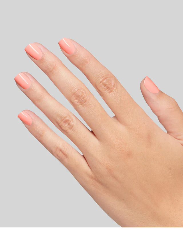 Lac de unghii OPI IS Strawberry Slay 15ml
