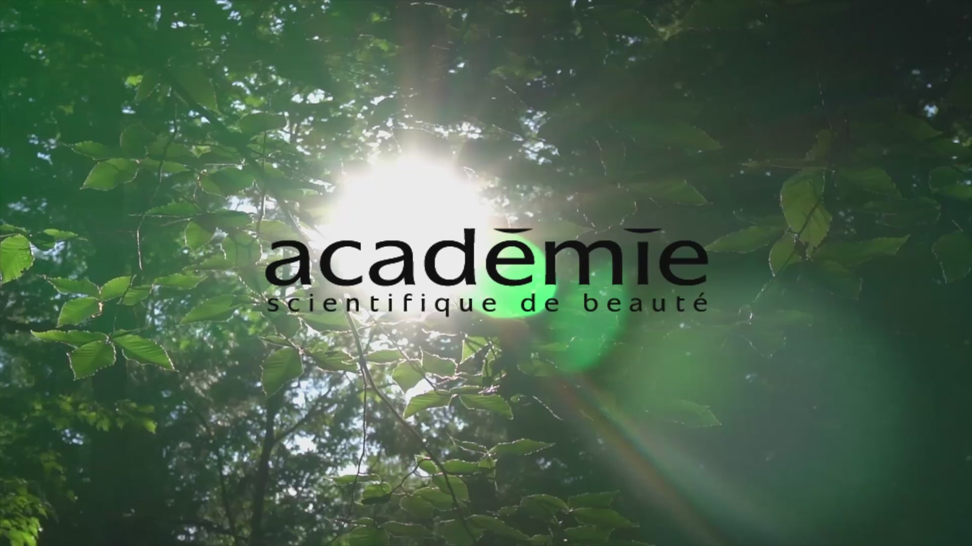 Încărcați videoclipul: Fluid intensiv hidratant Academie Fluide Léger Hydratation Fraicheur 50ml