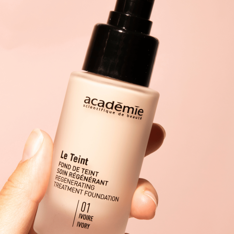 Fond de ten cu efect regenerant Academie Soin Regenerant 01 Ivory 30ml